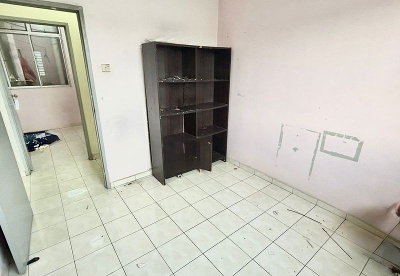 Indah Court Apartment