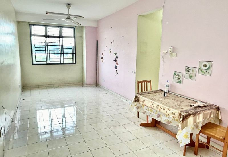 Indah Court Apartment