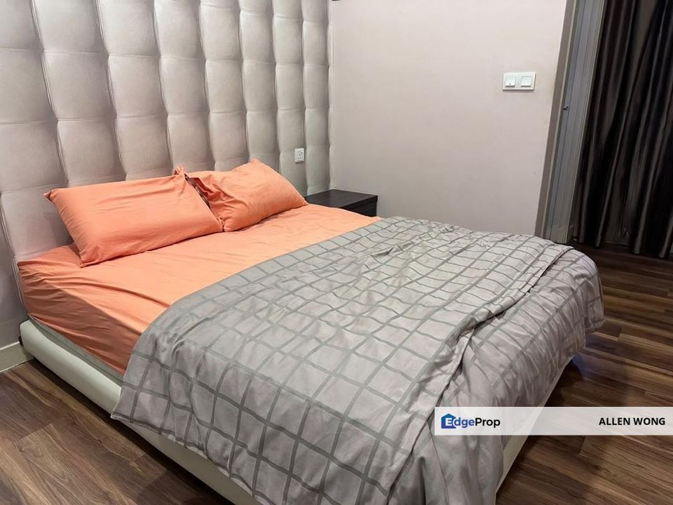 Spacious Superlink Terrace in East Ledang – 4+1 Bedrooms, Renovated & Freehold with Unblocked View!, Johor, East Ledang