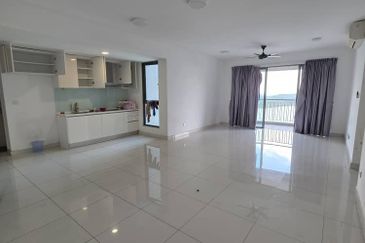 Teega Residences, Puteri Harbour