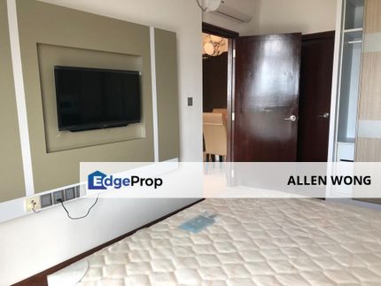 Prime Location: Paragon Suites @ CIQ 1-Bedroom, Fully Furnished & Ready for Sale, Johor, Johor Bahru