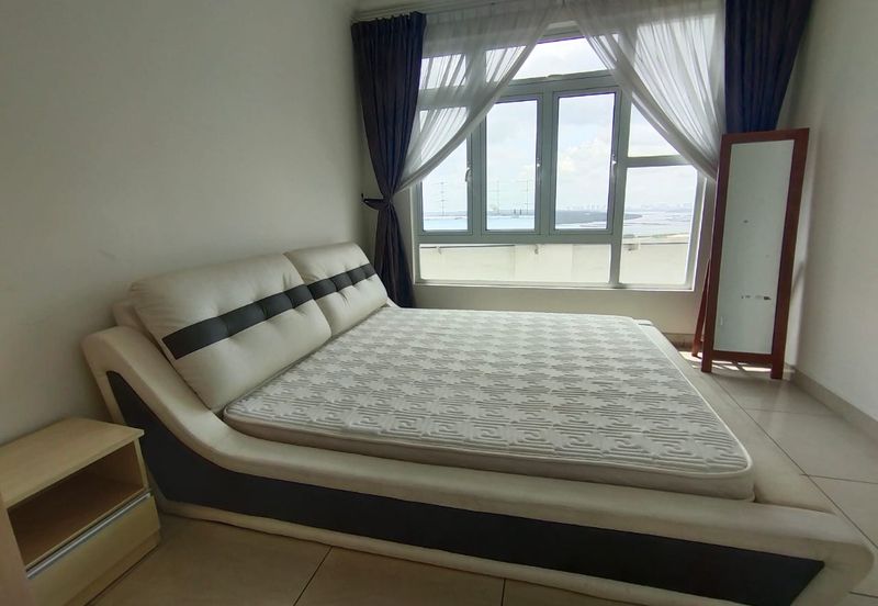 Golden Sands Seaview Residence