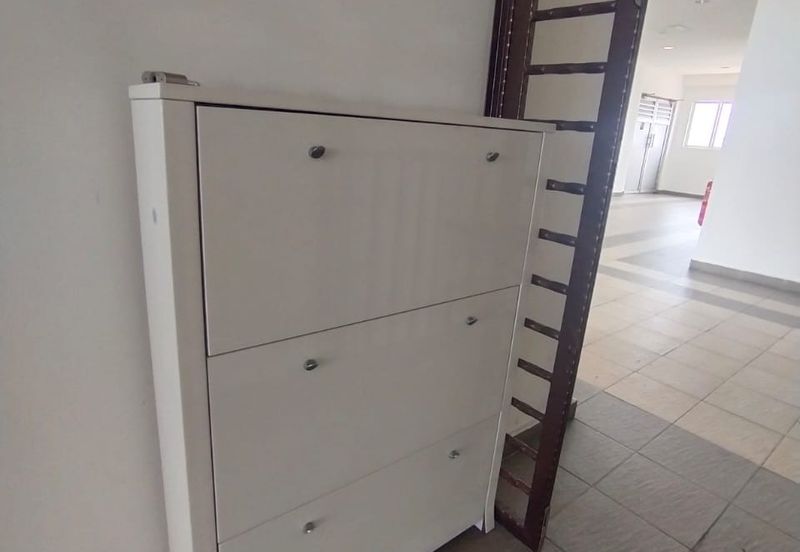 Golden Sands Seaview Residence