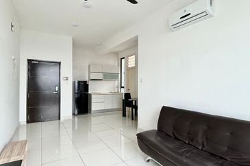 D'Summit Residences @ Kempas Utama