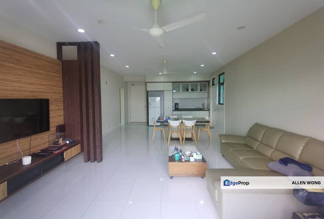 Common Room with Private Bathroom @ Skyloft, Bukit Indah, Johor, Johor Bahru