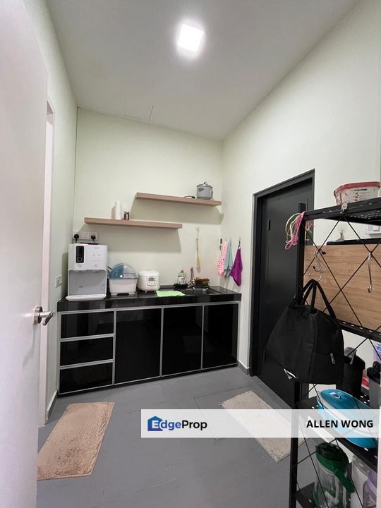 Bukit Indah Avenue 26: Fully Renovated End Lot with 2,011 sq ft Land for Sale, Johor, Johor Bahru