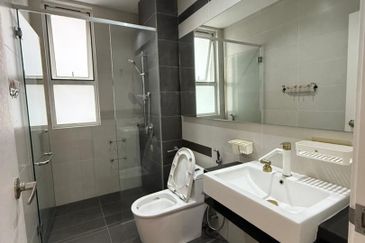 D'Suites , Akasia Horizon