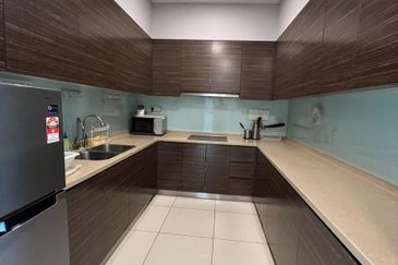 Somerset Puteri Harbour