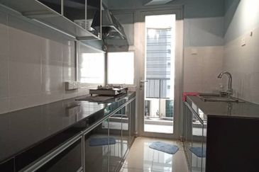 Midas Perling Apartment