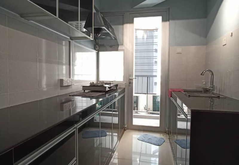 Midas Perling Apartment