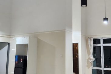 MANHATTAN @ Austin Heights