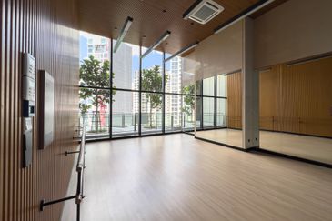 Pavilion Ceylon Hill