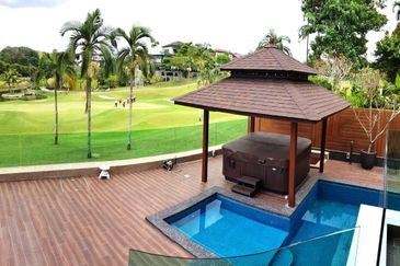 Tropicana Golf & Country Resort