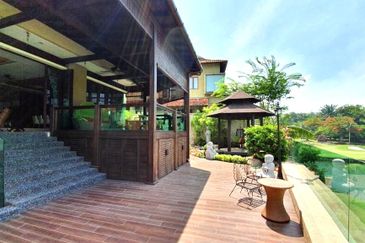 Tropicana Golf & Country Resort