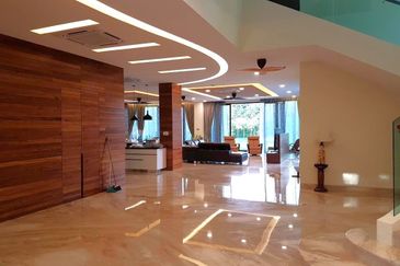 Tropicana Golf & Country Resort