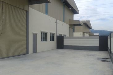 Pusat Perindustrian Sungai Chua