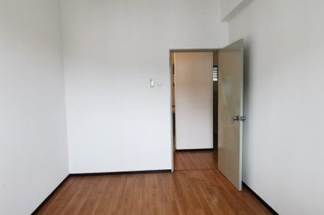 Rosvilla Condominium