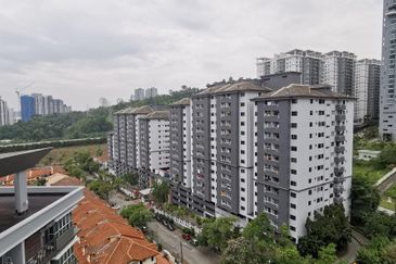 Rosvilla Condominium