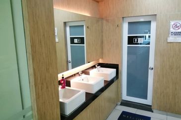 2.5 Storey Semi-D Factory Bukit Permai Cheras (Q2716)