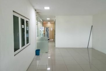 2.5 Storey Semi-D Factory Bukit Permai Cheras (Q2716)