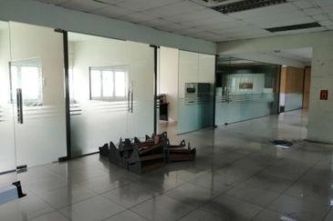 2.5 Storey Semi-D Factory Bukit Permai Cheras (Q2716)