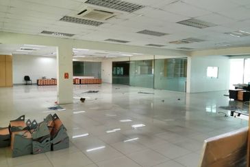 2.5 Storey Semi-D Factory Bukit Permai Cheras (Q2716)