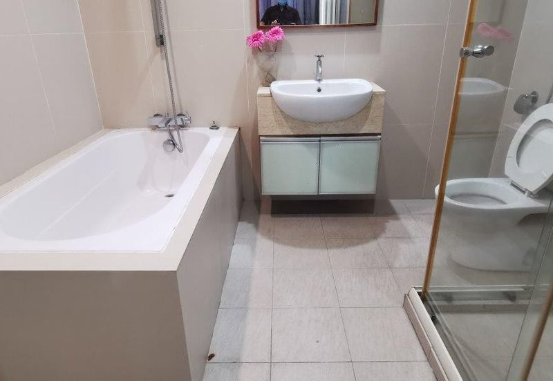 231 TR Serviced Suite