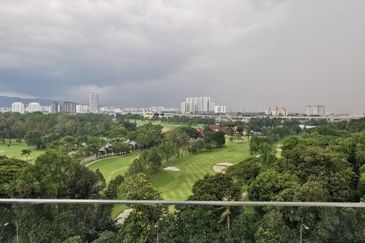 231 TR Serviced Suite