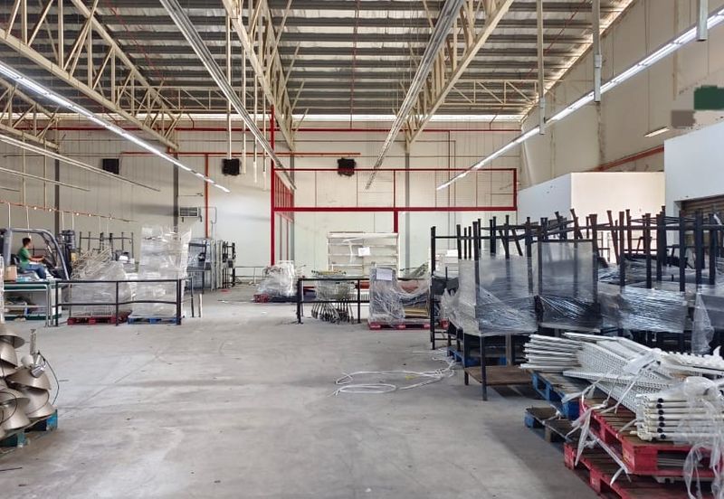 Commercial Warehouse or Showroom Jalan Semenyih, Selangor (Q4991)