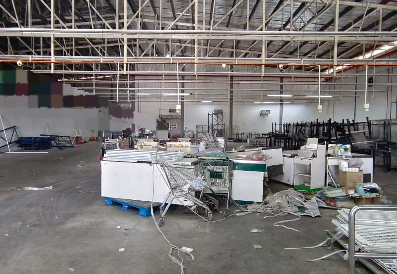 Commercial Warehouse or Showroom Jalan Semenyih, Selangor (Q4991)