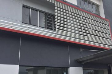 3 Storey Semi-D Factory & Office Platinum Industri Park Rawang Highway Toll (Q4998) 