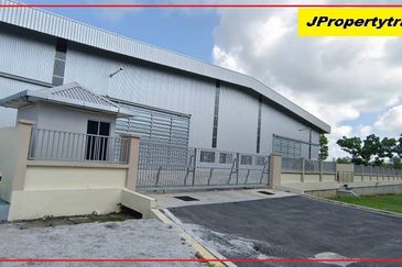 Bukit Beruntung Industrial Park