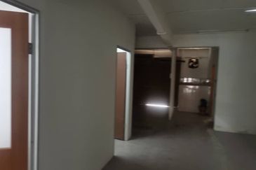 Shop 20x70 Taman Mulia Jaya Saujana Ampang (Q5003)