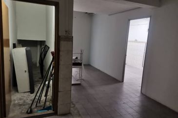 Shop 20x70 Taman Mulia Jaya Saujana Ampang (Q5003)