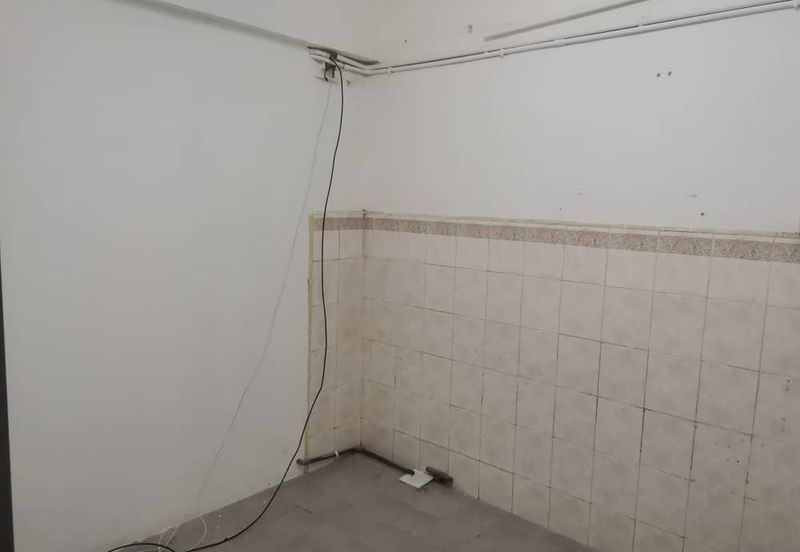 Shop 20x70 Taman Mulia Jaya Saujana Ampang (Q5003)