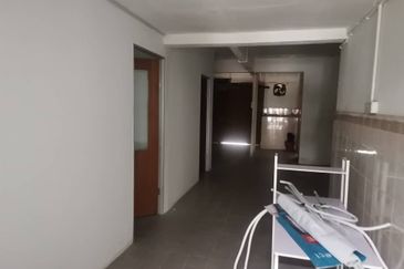 Shop 20x70 Taman Mulia Jaya Saujana Ampang (Q5003)