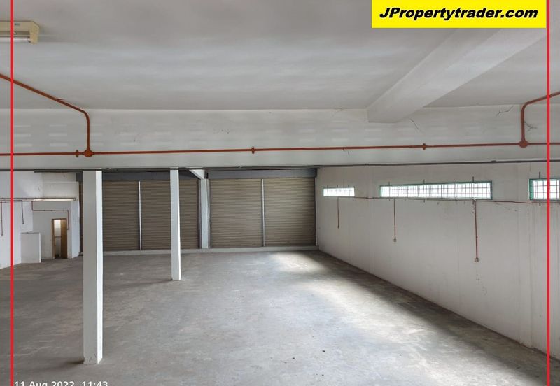 Factory Corner Taman Masjaya Batu 9 Cheras (Q2301)