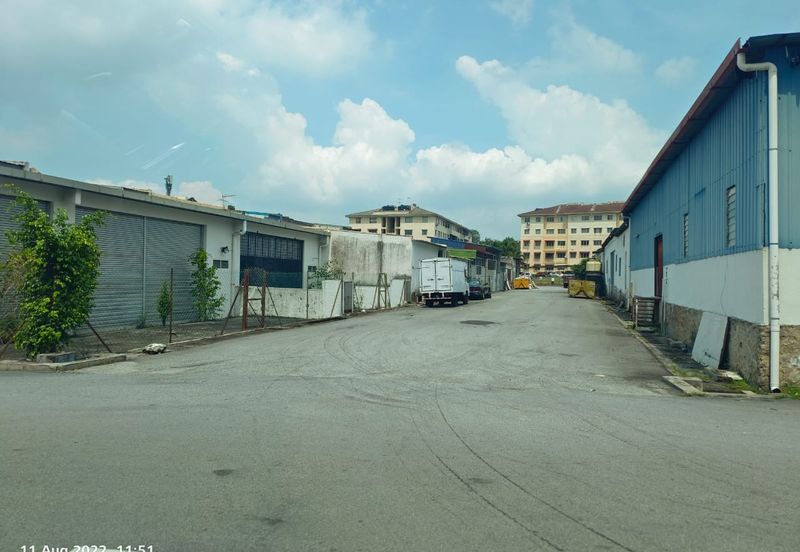 Factory Corner Taman Masjaya Batu 9 Cheras (Q2301)