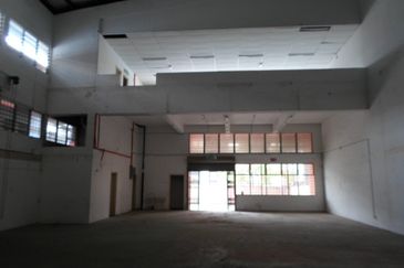 1.5 Storey Semi-D Factory Bukit Permai Cheras (Q1431)