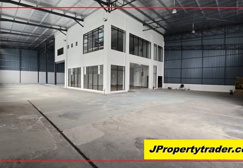 1.5 Storey Semi-D Factory Freehold Cheras (Q5191)