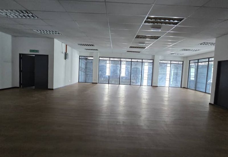 1.5 Storey Semi-D Factory Freehold Cheras (Q5191)