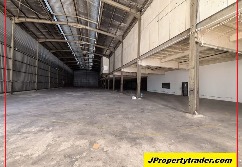 Warehouse Bandar Sungai Long Kajang (Q2692)