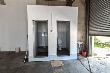 Warehouse Bandar Sungai Long Kajang (Q2692)