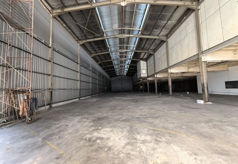 Warehouse Bandar Sungai Long Kajang (Q2692)