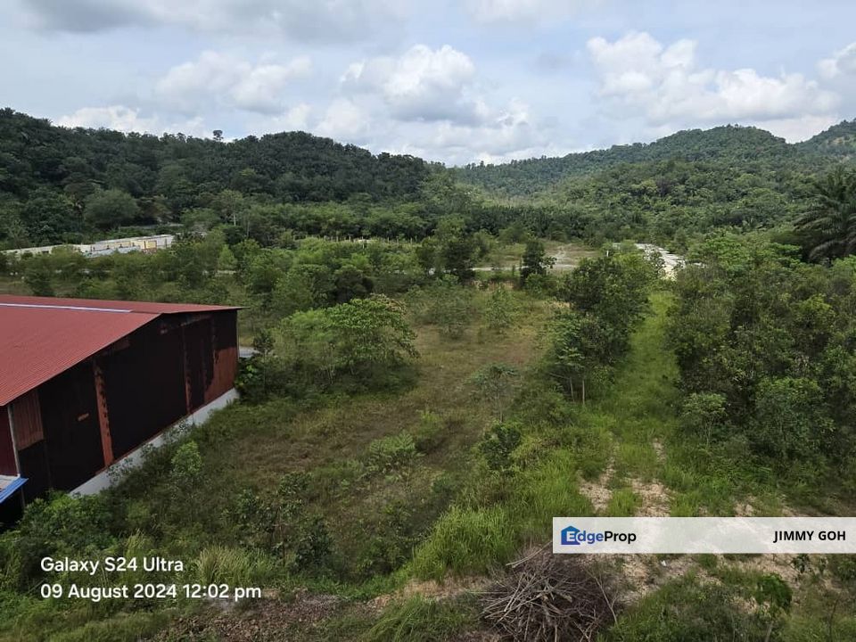 Commercial Land With Warehouse Nilai Negeri Sembilan (Q5251), Negeri Sembilan, Nilai
