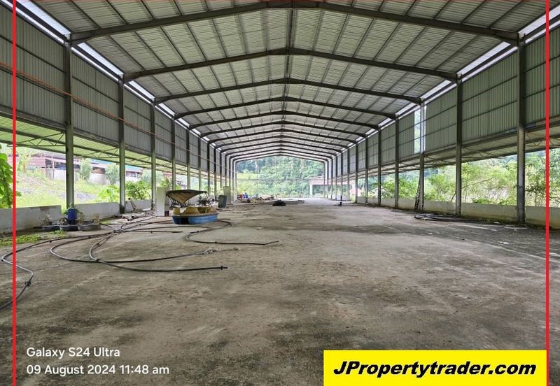 Commercial Land With Warehouse Nilai Negeri Sembilan (Q5251)