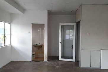 Bandar Baru Salak Tinggi