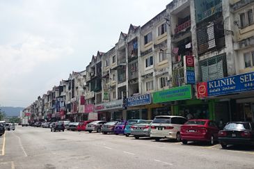 2 Storey Shop Taman Bukit Indah Ampang (Q2820)
