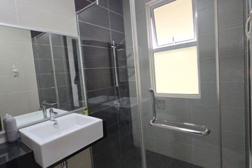 Villa Heights @ Equine Park