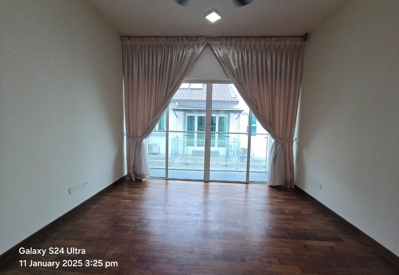 Villa Heights @ Equine Park